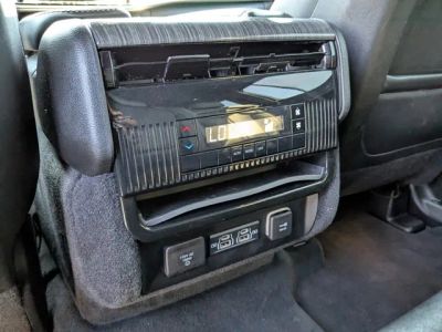 2022 Jeep Wagoneer — photo 16 view