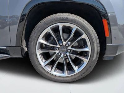 2022 Jeep Wagoneer — photo 10 view