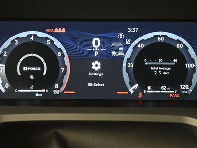 2025 Toyota Tacoma TRD Sport Truck Double Cab — photo 9 view