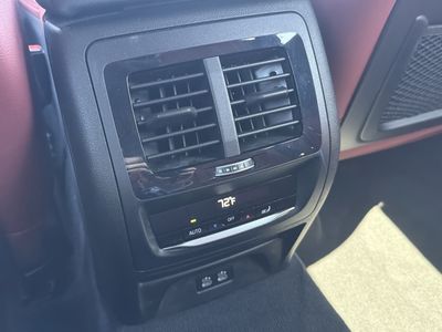 2023 BMW X4 — photo 17 view