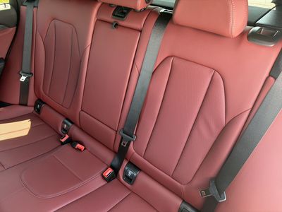 2023 BMW X4 — photo 19 view