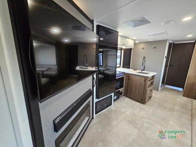 2027 Forest River RV Westbrook Luxury — photo 17 view