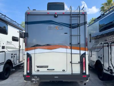 2027 Winnebago EKKO — photo 22 view