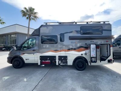 2027 Winnebago EKKO — photo 19 view