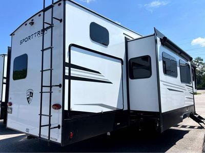 2026 VENTURE RV SPORTTREK - Photo 4
