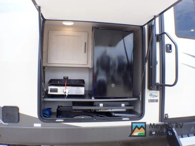 2023 Forest River RV Flagstaff Super Lite - Photo 6