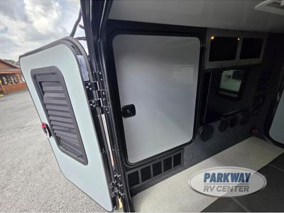 2023 Encore RV ROG - Photo 14