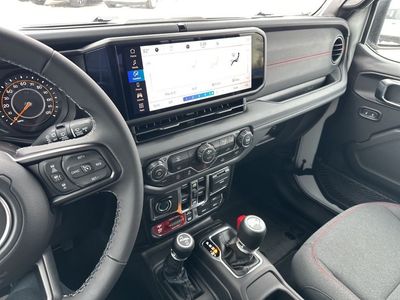 2026 Jeep Wrangler - Photo 63