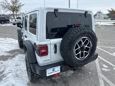 2026 Jeep Wrangler - Photo 21
