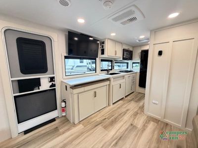2027 Brinkley Model Ix - Photo 6