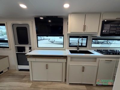 2027 Brinkley Model Ix - Photo 5