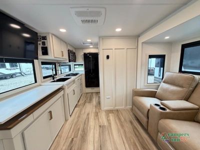 2027 Brinkley Model Ix - Photo 3