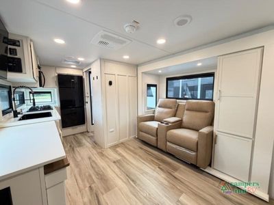 2027 Brinkley Model Ix - Photo 2