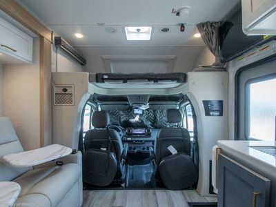 2026 Thor Motor Coach Quantum Sprinter - Photo 4