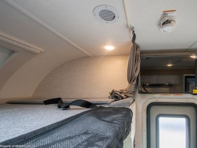 2026 Thor Motor Coach Quantum Sprinter - Photo 5