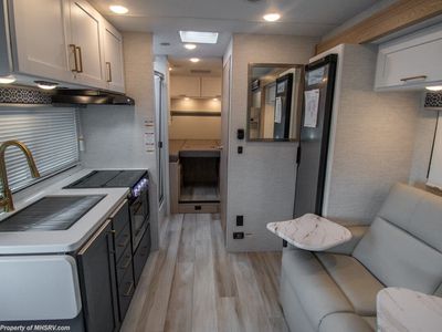 2026 Thor Motor Coach Quantum Sprinter - Photo 8