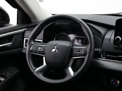 2024 Mitsubishi Outlander - Photo 30