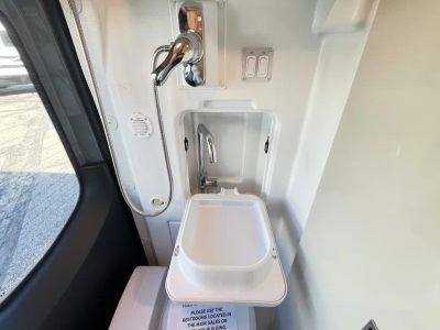 2026 Thor Motor Coach SANCTUARY - Photo 15