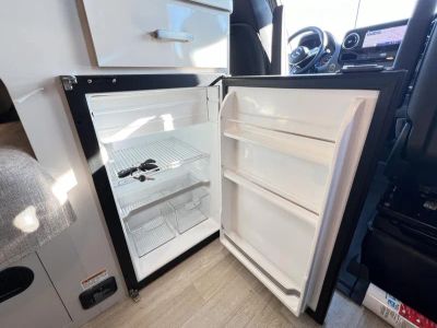 2026 Thor Motor Coach SANCTUARY - Photo 12