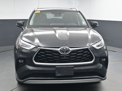 2026 2021 Toyota Highlander Platinum SUV - Photo 2