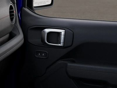 2026 Jeep Wrangler — photo 25 view