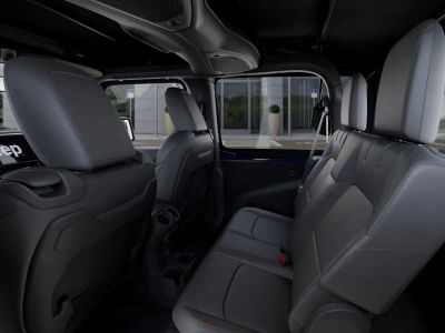 2026 Jeep Wrangler — photo 23 view