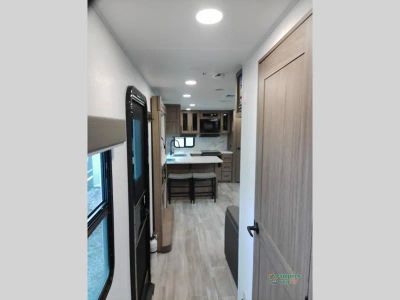 2025 Alliance RV Delta — photo 38 view