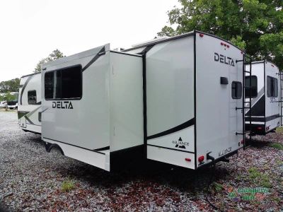 2025 Alliance RV Delta — engine compartment view