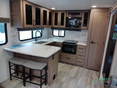 2025 Alliance RV Delta — photo 25 view