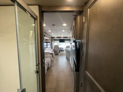 2023 Tiffin ALLEGRO - Photo 3