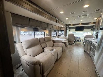 2023 Tiffin ALLEGRO - Photo 9