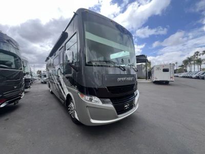 2023 Tiffin ALLEGRO - Photo 1