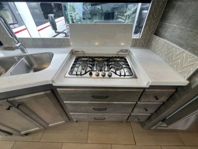 2023 Tiffin ALLEGRO - Photo 6