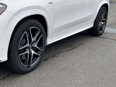 2026 Mercedes-Benz GLE — photo 13 view
