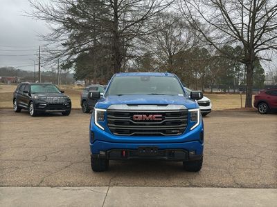 2022 GMC Sierra 1500 - Photo 2