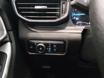 2023 Ford Explorer - Photo 13