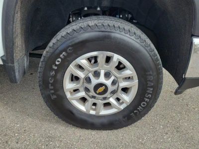 2025 Chevrolet Silverado 2500HD — photo 7 view