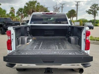 2025 Chevrolet Silverado 2500HD — photo 12 view