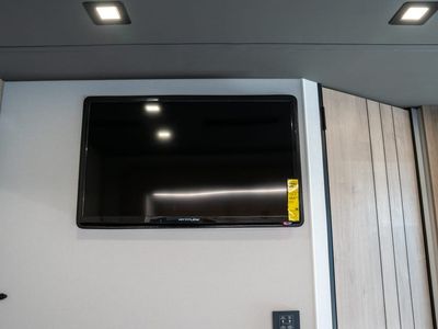 2026 Grand Design LINEAGE SERIES F - Photo 18