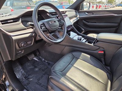 2022 Jeep Grand Cherokee — photo 24 view