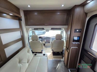2019 Pleasure-Way Plateau XLMB — photo 16 view