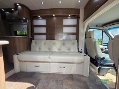2019 Pleasure-Way Plateau XLMB — photo 31 view