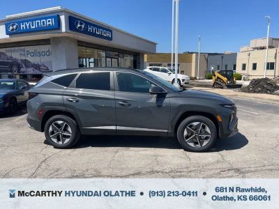 2025 Hyundai Tucson — photo 12 view