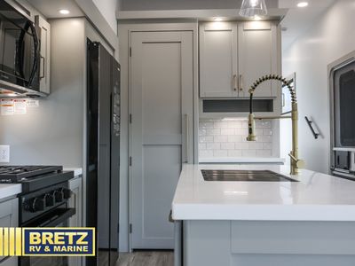 2026 Brinkley Model Z - Photo 12