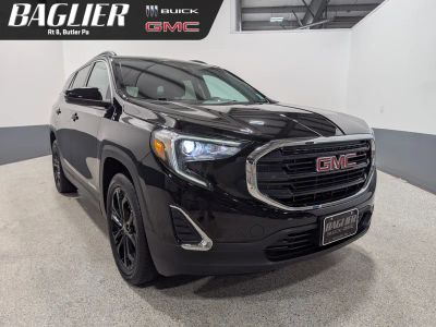 2020 GMC Terrain SLE in Ebony Twilight Metallic — front three-quarter view