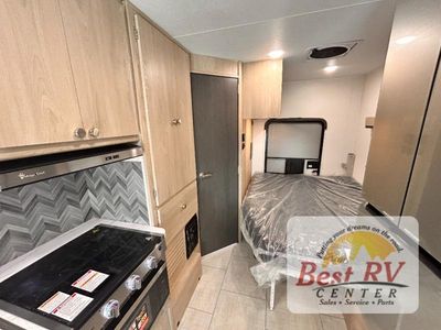 2026 Coachmen RV Leprechaun - Photo 32