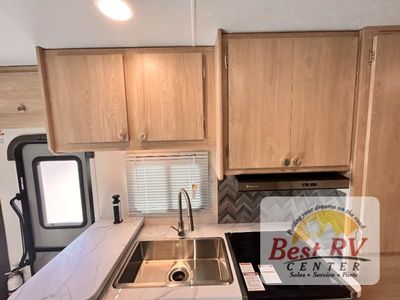 2026 Coachmen RV Leprechaun - Photo 27