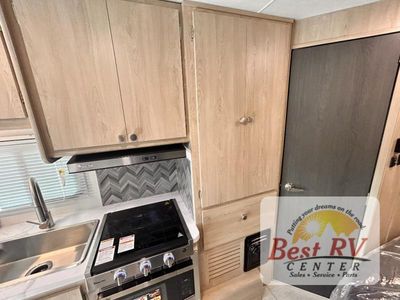 2026 Coachmen RV Leprechaun - Photo 30