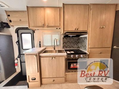 2026 Coachmen RV Leprechaun - Photo 26
