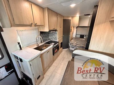 2026 Coachmen RV Leprechaun - Photo 22
